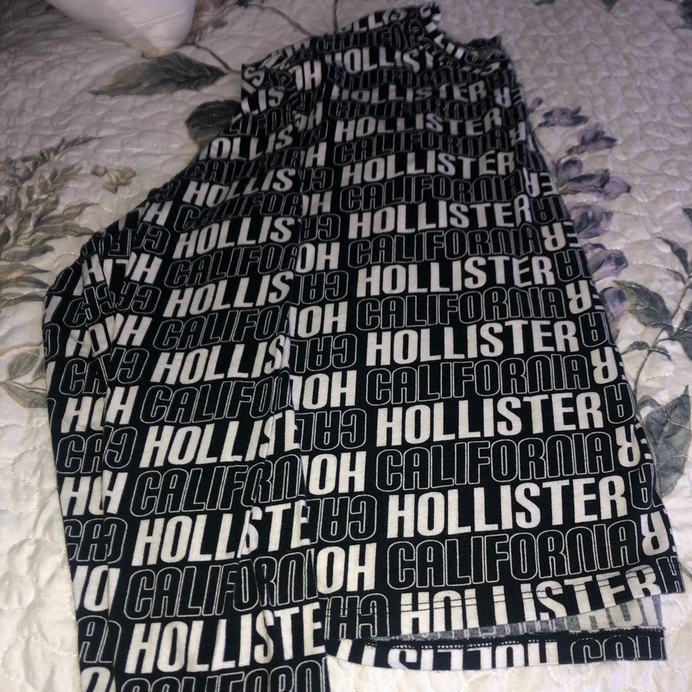 Hollister shirt